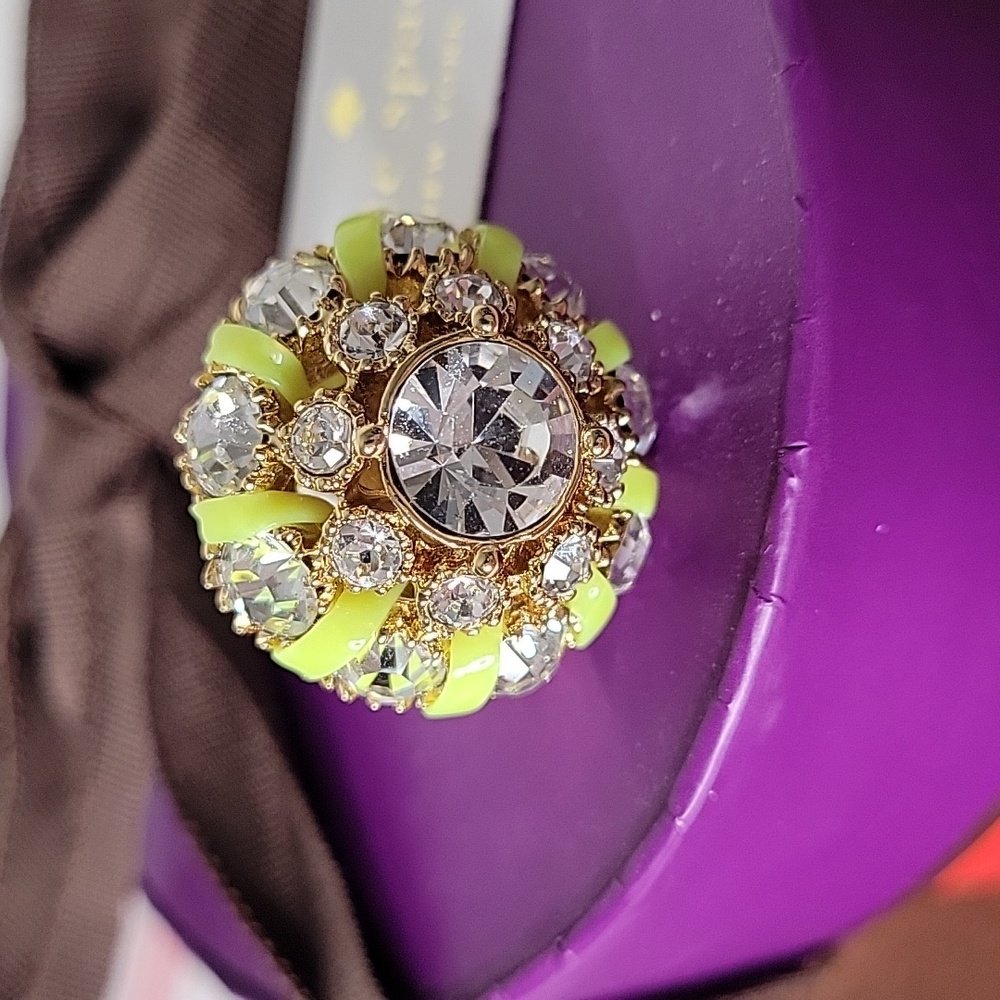 Kate Spade Hip Stitch cocktail ring size 8